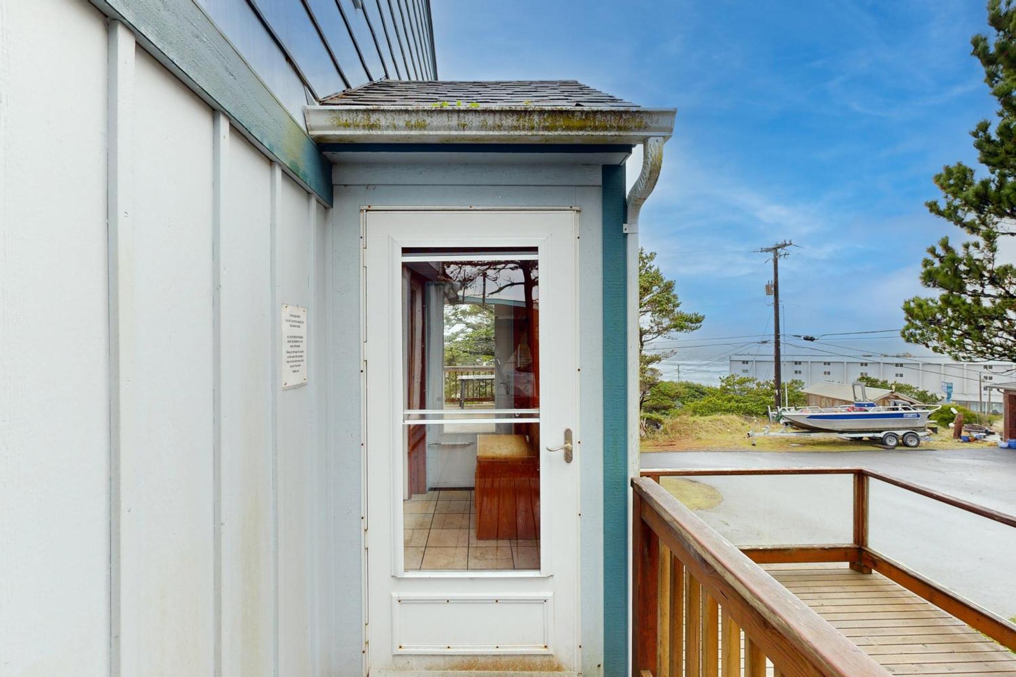 Blue Pacifica Villa Нюпорт Екстериор снимка